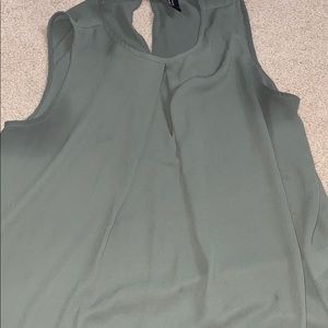 Loose green tank top
